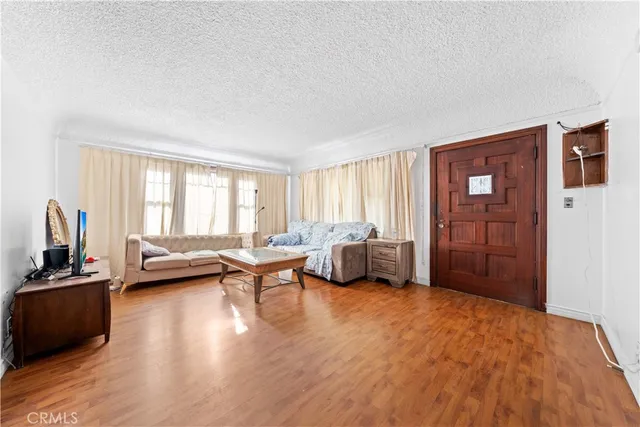 $1,360,000 | 266 North Wilson Avenue, Pasadena, CA 91106