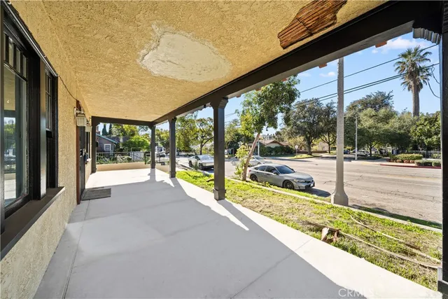 $1,360,000 | 266 North Wilson Avenue, Pasadena, CA 91106