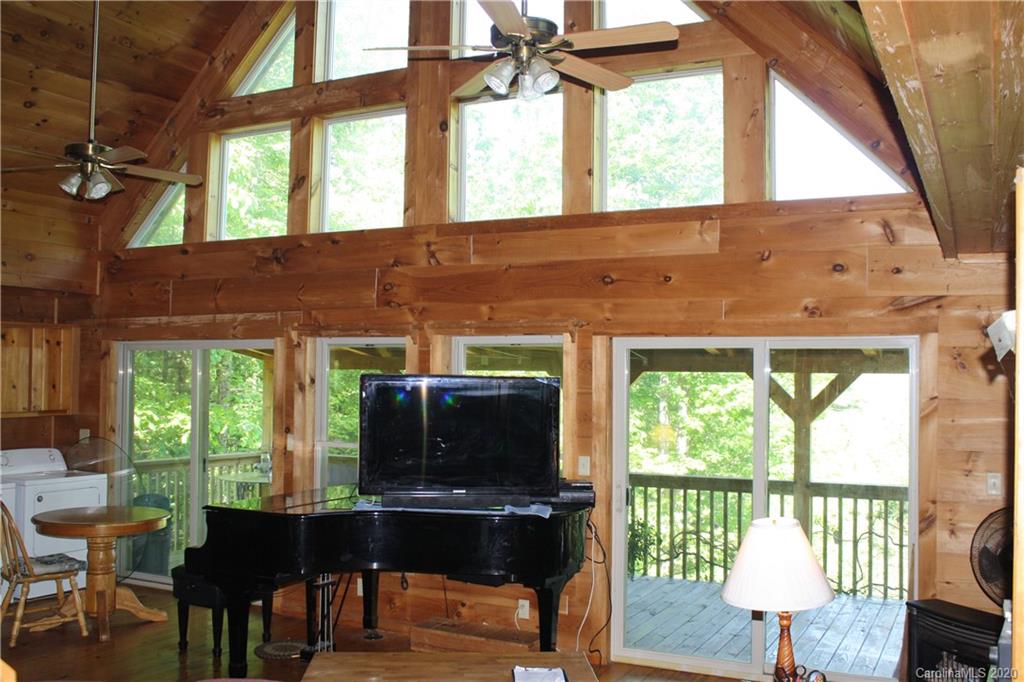 1605 Macedonia Road Saluda, NC 28773 - Photo 8 of 11 Gallery Image 8