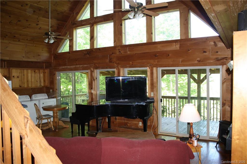 1605 Macedonia Road Saluda, NC 28773 - Photo 10 of 11 Gallery Image 10