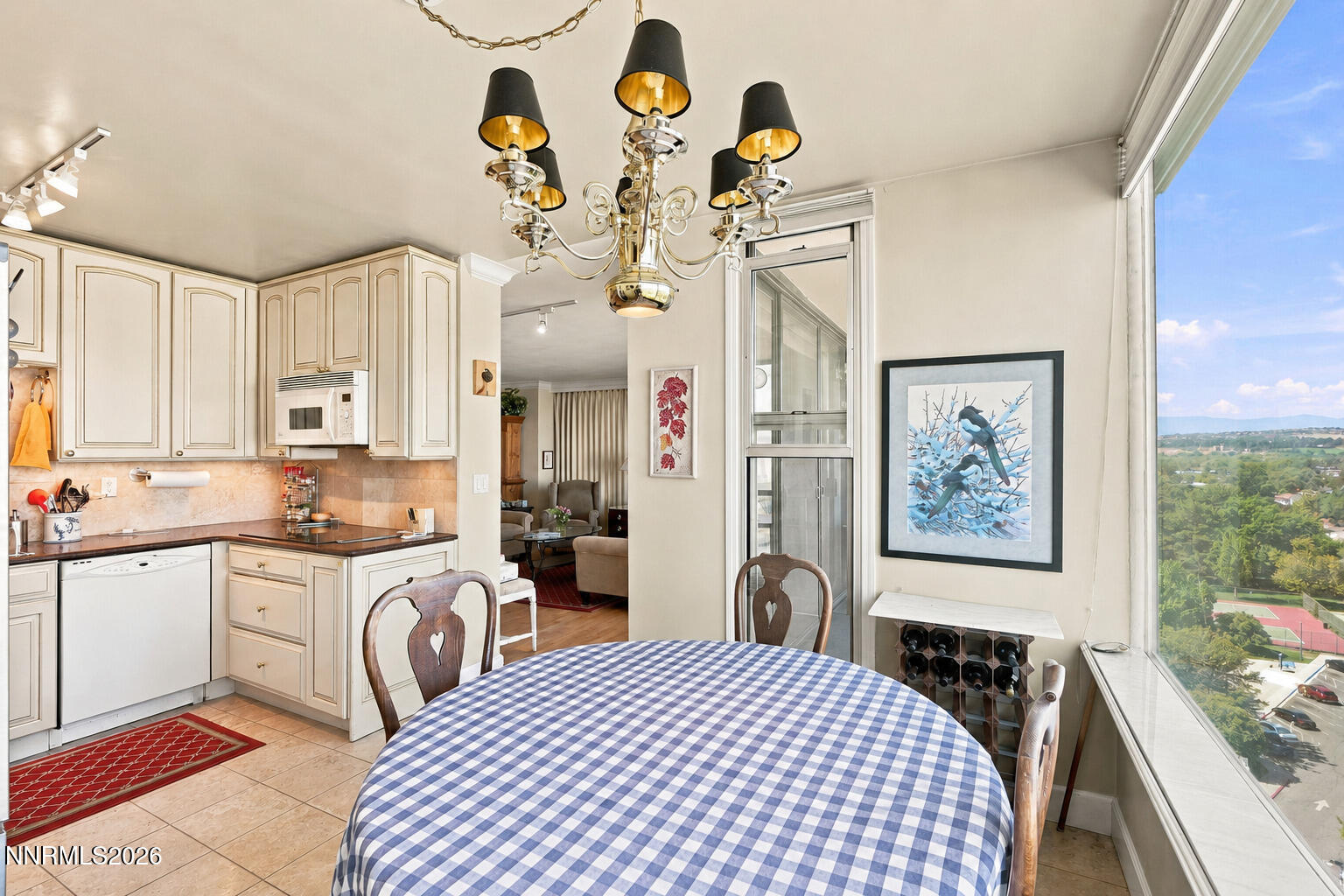 280 Island Avenue, Unit 1403 Reno, NV 89501 - Photo 11 of 29 Dining Room