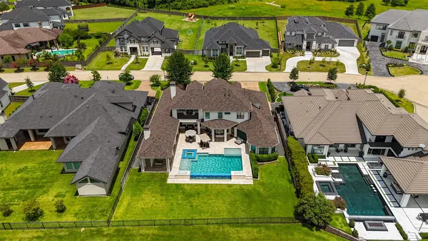 $1,999,900 | 23310 Vista De Tres Lagos, Spring, TX 77389