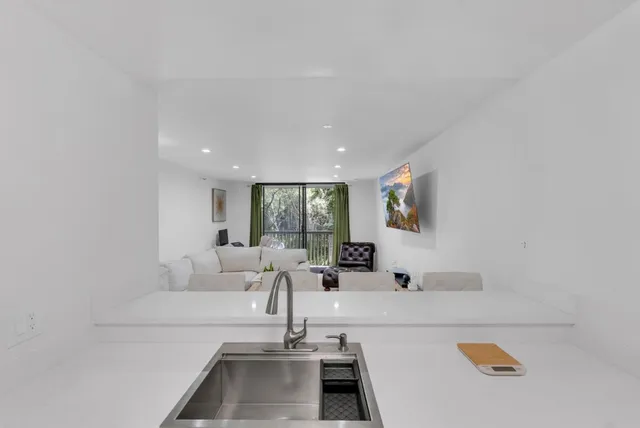 $500,000 | 5202 Shelter Creek Lane, San Bruno, CA 94066