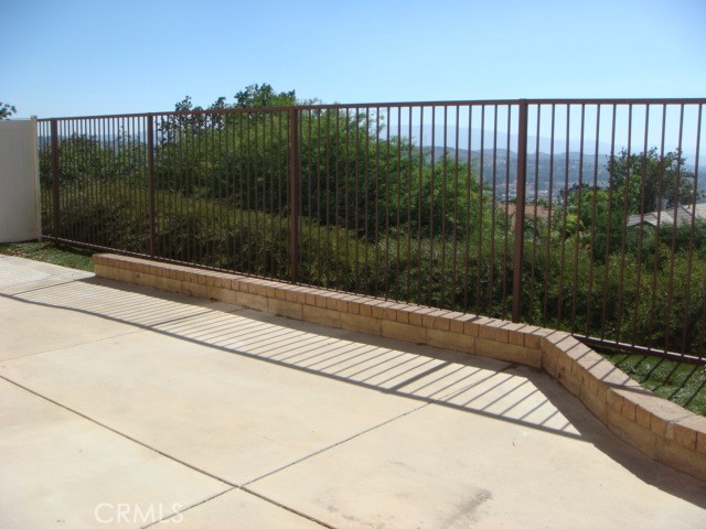 27639 Sienna Rdg Row Canyon Country, CA 91351 - Photo 4 of 10