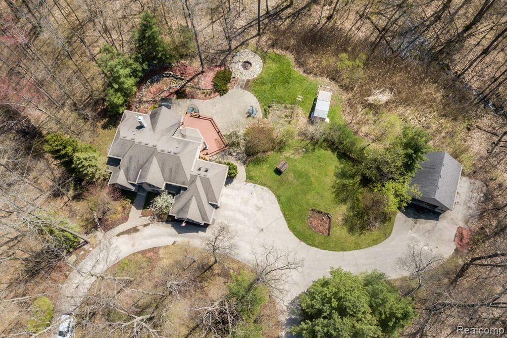 5345 Stickney Road Clarkston, MI 48348 - Photo 58 of 60 Aerial overview.jpg
