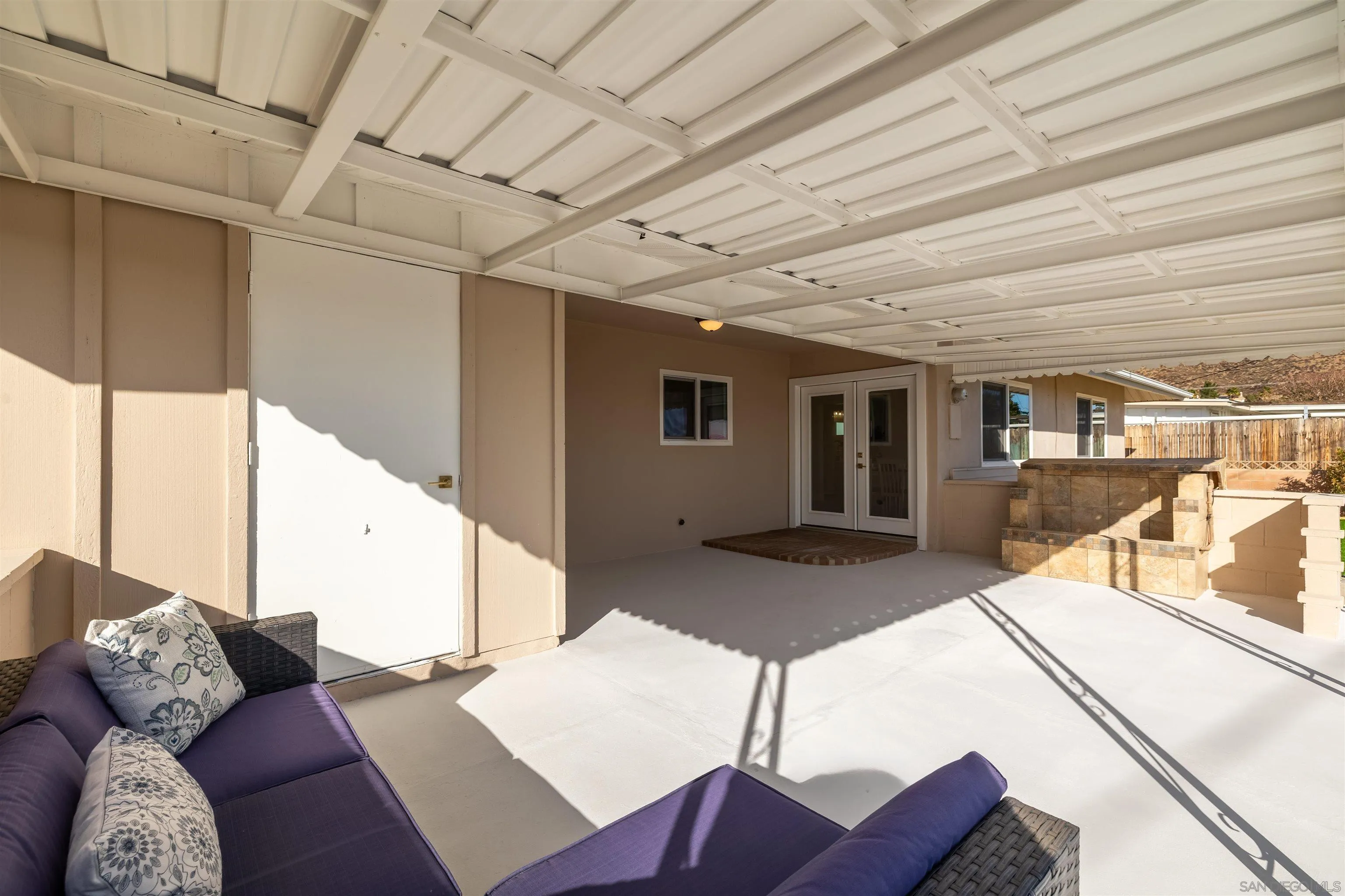 27431 El Rancho Road Menifee, CA 92586 - Photo 33 of 39 a living room with furniture
