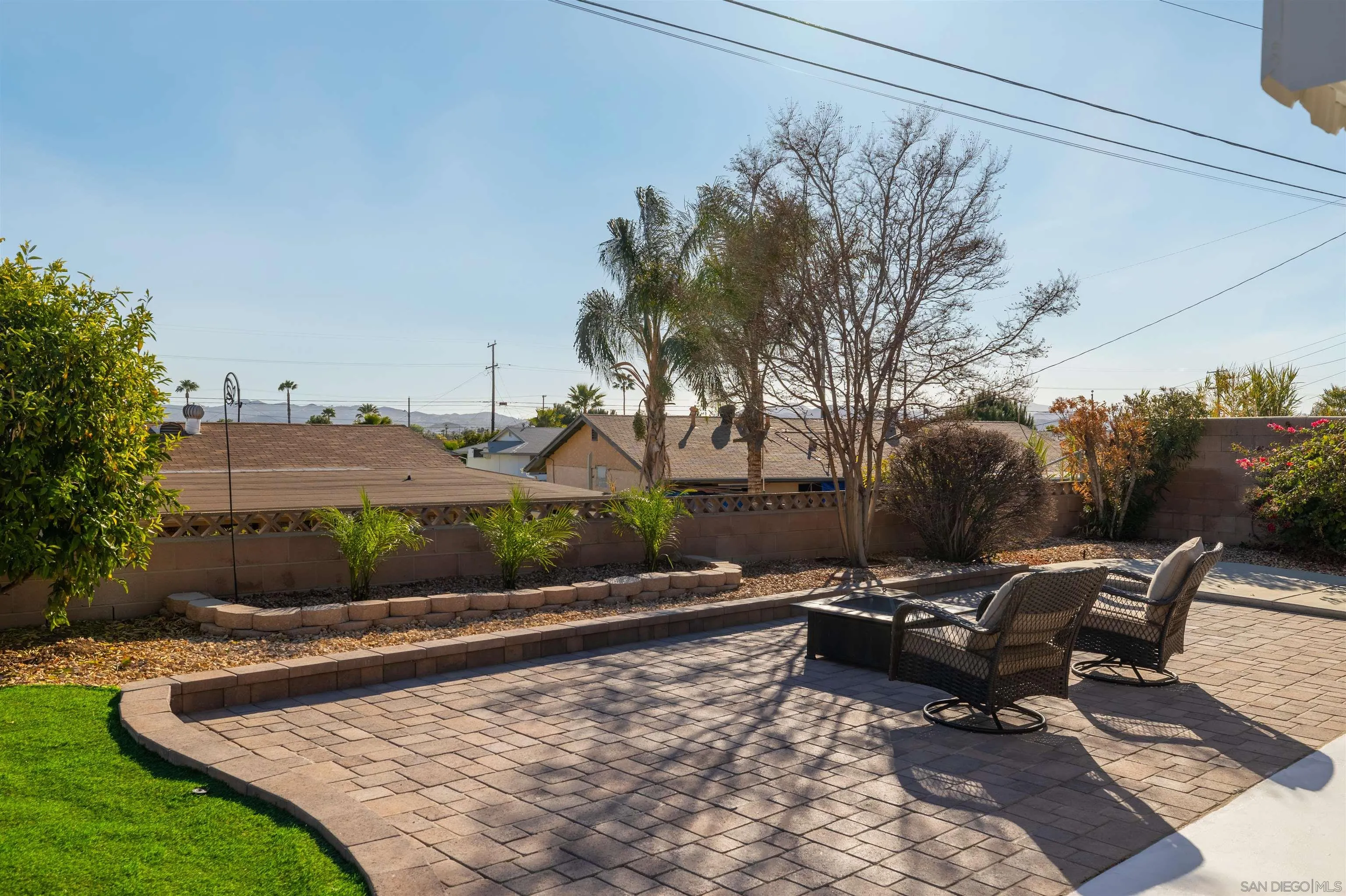 27431 El Rancho Road Menifee, CA 92586 - Photo 35 of 39 a view of a backyard with sitting area