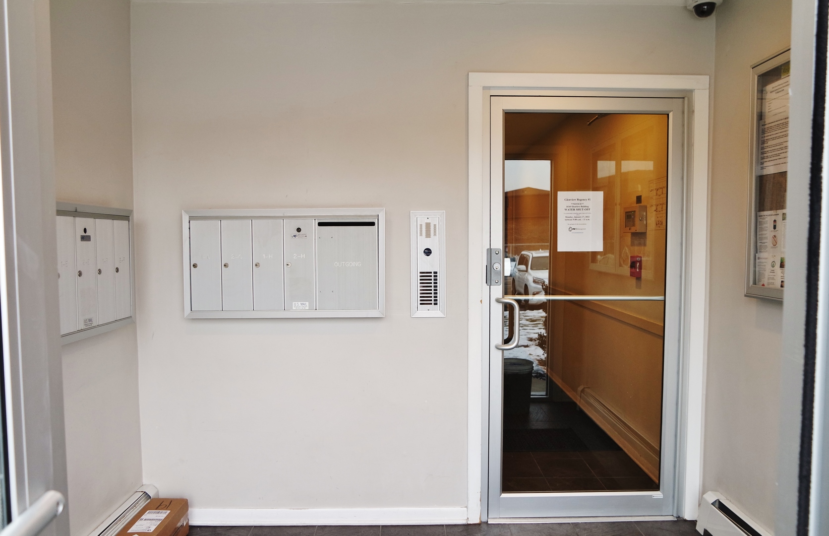 10369 Dearlove Road, Unit 2F Glenview, IL 60025 - Photo 17 of 19