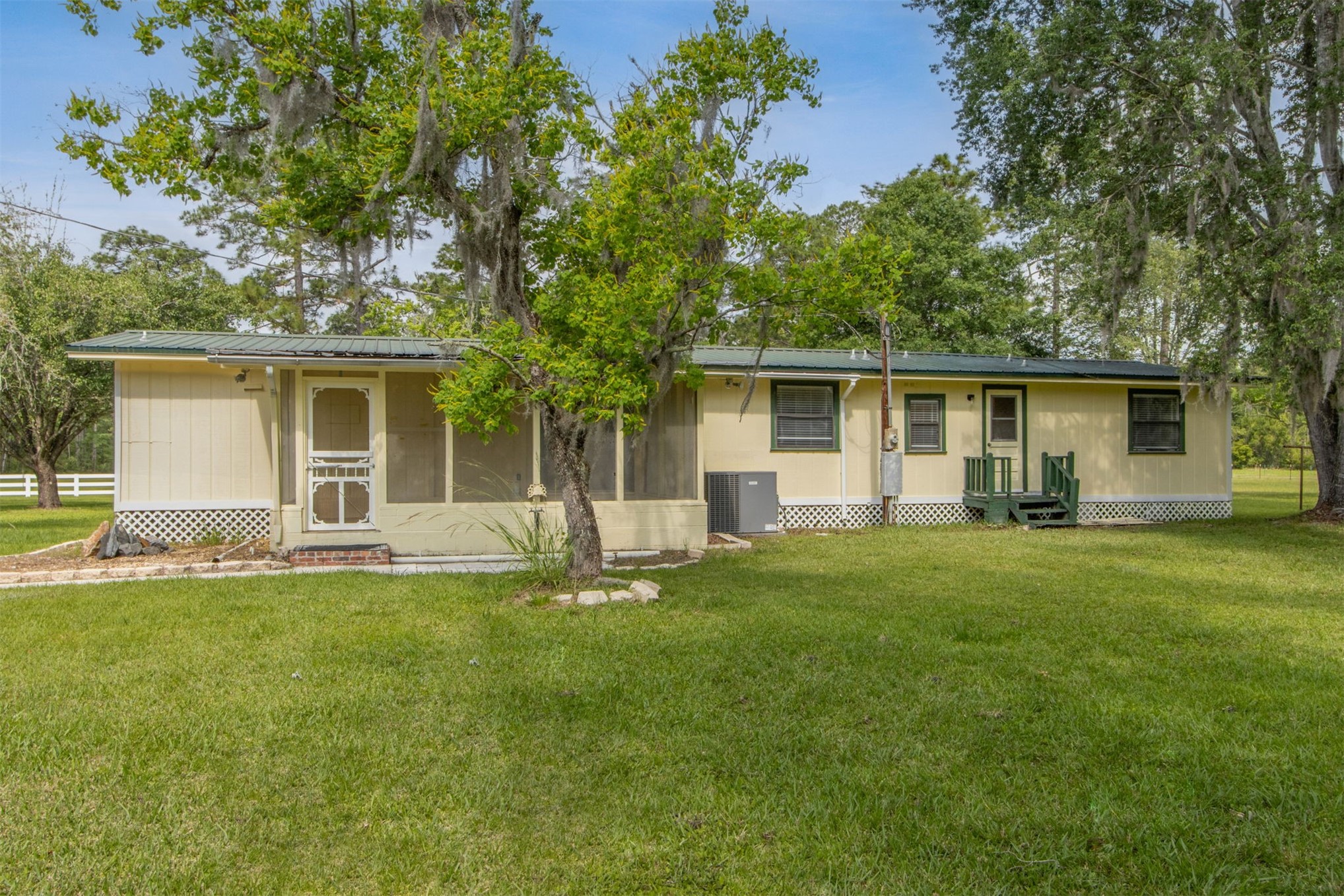 2889 Santa Fe Trail Hilliard, FL 32046 - Photo 9 of 48 MAIN HOME (REAR OF HOME)