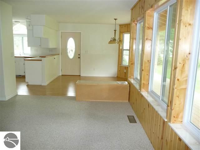 10481 Riverside Drive Honor, MI 49640 - Photo 7 of 23 1720086-6.JPG