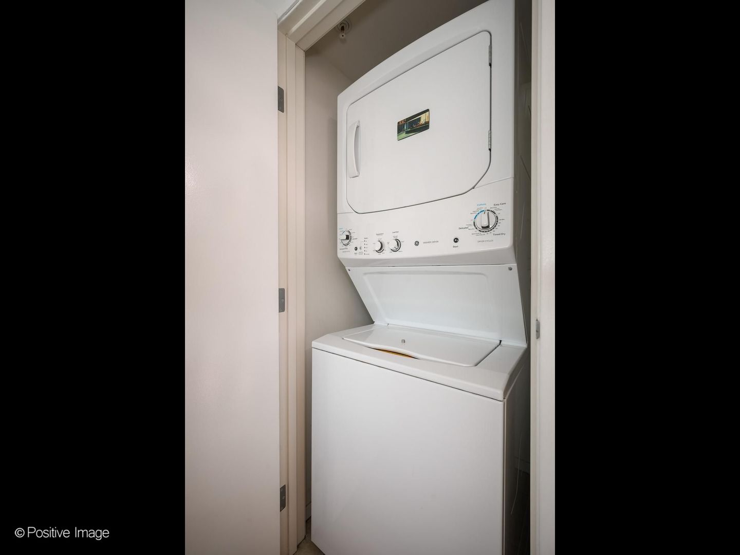 800 Elgin Road, Unit 1220 Evanston, IL 60201 - Photo 20 of 24