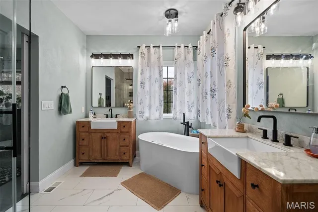 $549,900 | 5755 Briars Landing, Millstadt, IL 62260