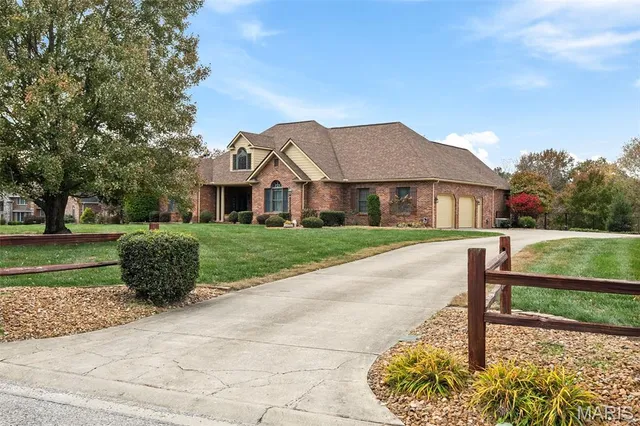 $549,900 | 5755 Briars Landing, Millstadt, IL 62260