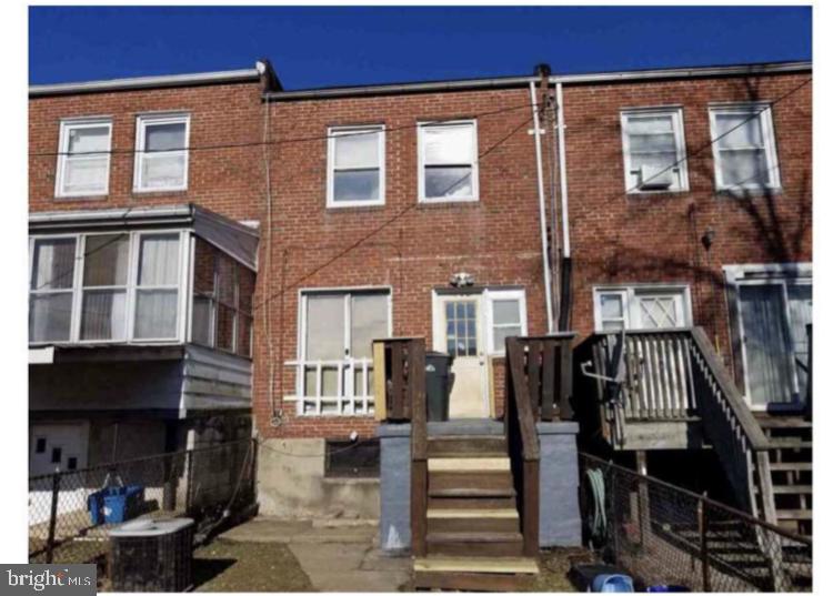 627 Roundview Road Baltimore, MD 21225 - Photo 2 of 3