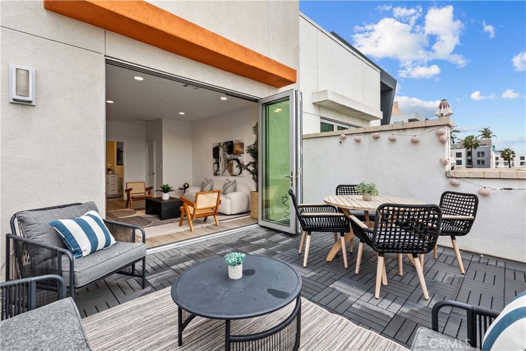 255 Elm Avenue Long Beach, CA 90802 - Photo 15 of 23