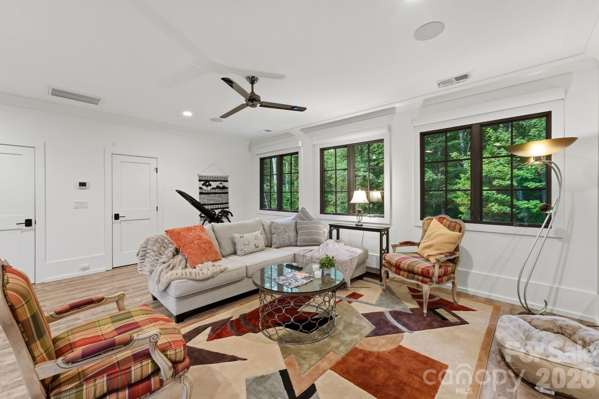 8921 Island Point Road Charlotte, NC 28278 - Photo 37 of 48 Gallery Image 37