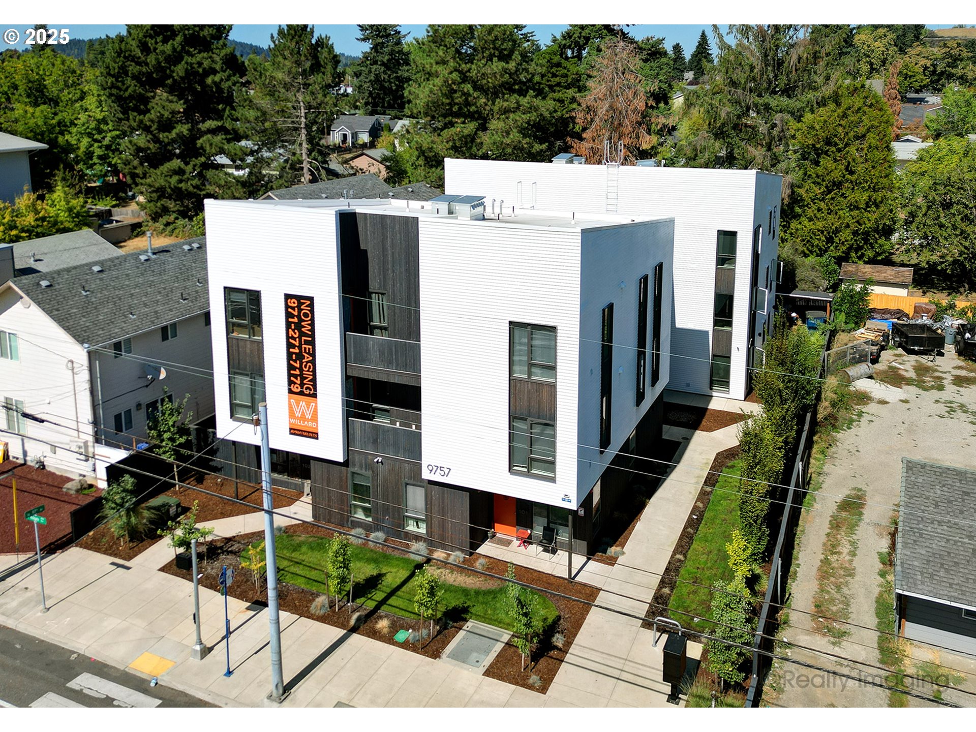 9757 Southeast Holgate Boulevard Portland, OR 97266 - Photo 4 of 16 a view of a house with backyard