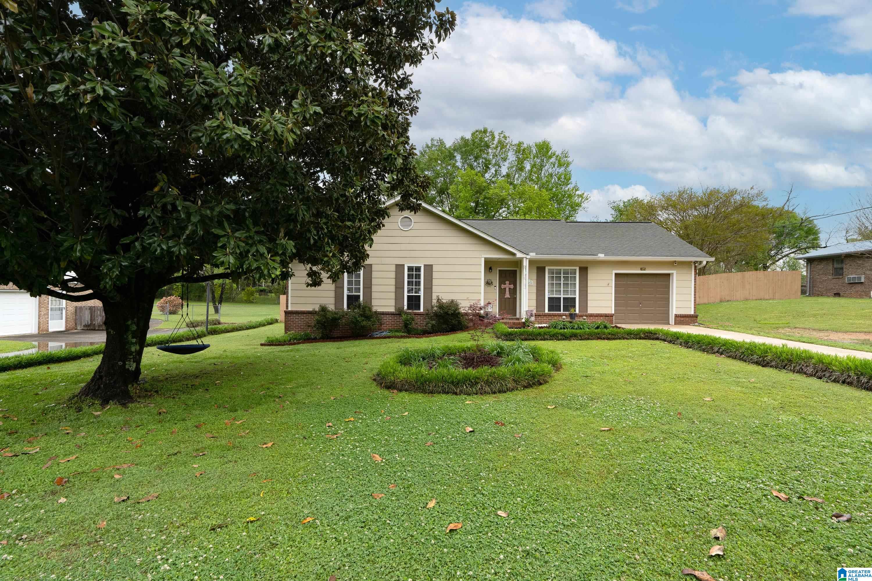 1038 8th Avenue Southwest Alabaster, AL 35007 - Photo 1 of 29 Gallery Image 1