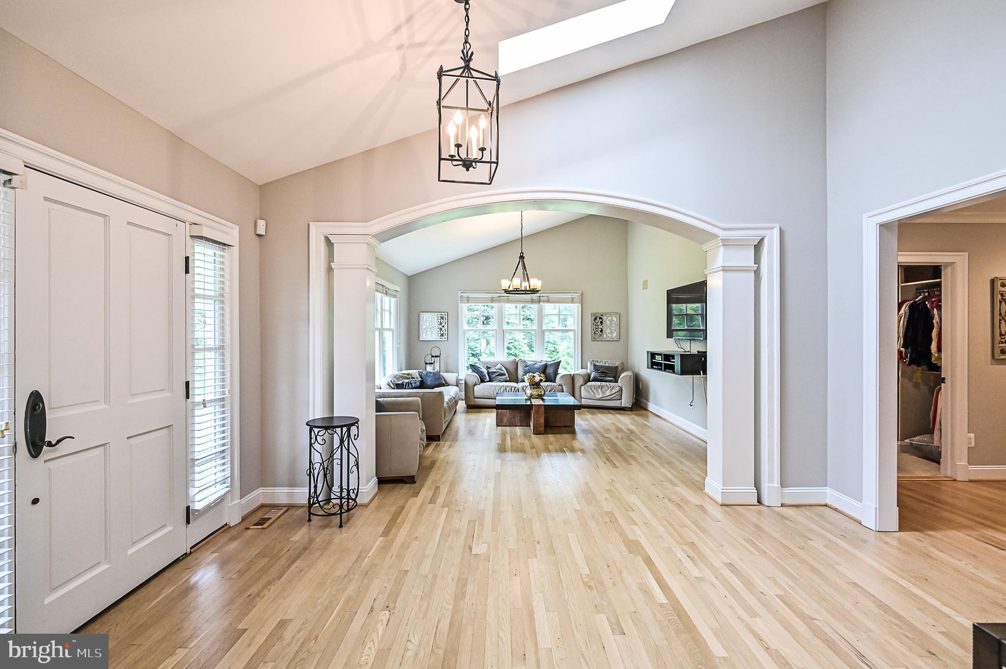 735 Seneca Road Great Falls, VA 22066 - Photo 34 of 45 Gallery Image 34