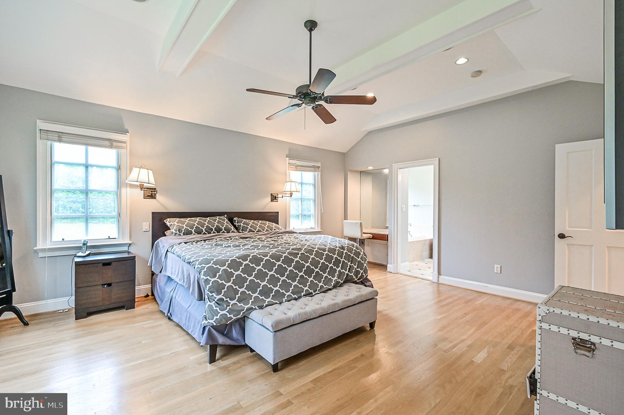 735 Seneca Road Great Falls, VA 22066 - Photo 36 of 45 Gallery Image 36