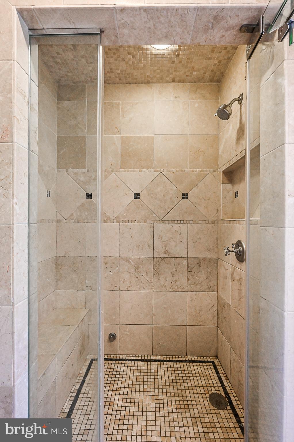 735 Seneca Road Great Falls, VA 22066 - Photo 39 of 45 Gallery Image 39
