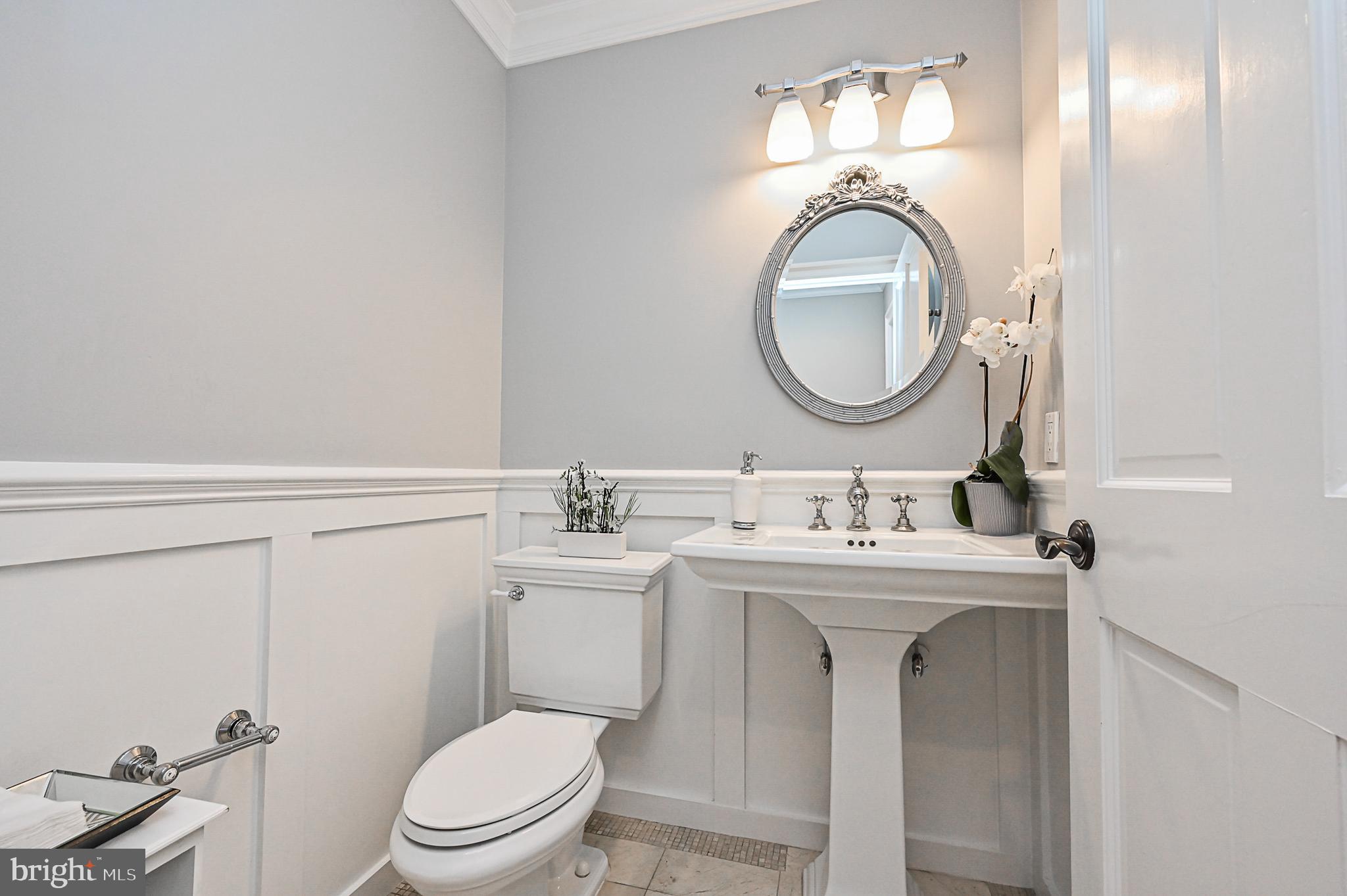 735 Seneca Road Great Falls, VA 22066 - Photo 40 of 45 Gallery Image 40