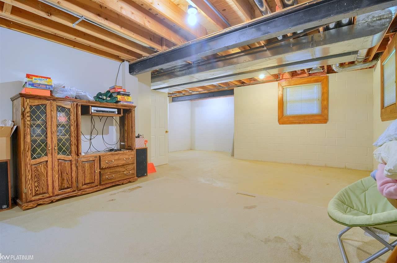 11125 35 Mile Road Romeo, MI 48065 - Photo 27 of 40