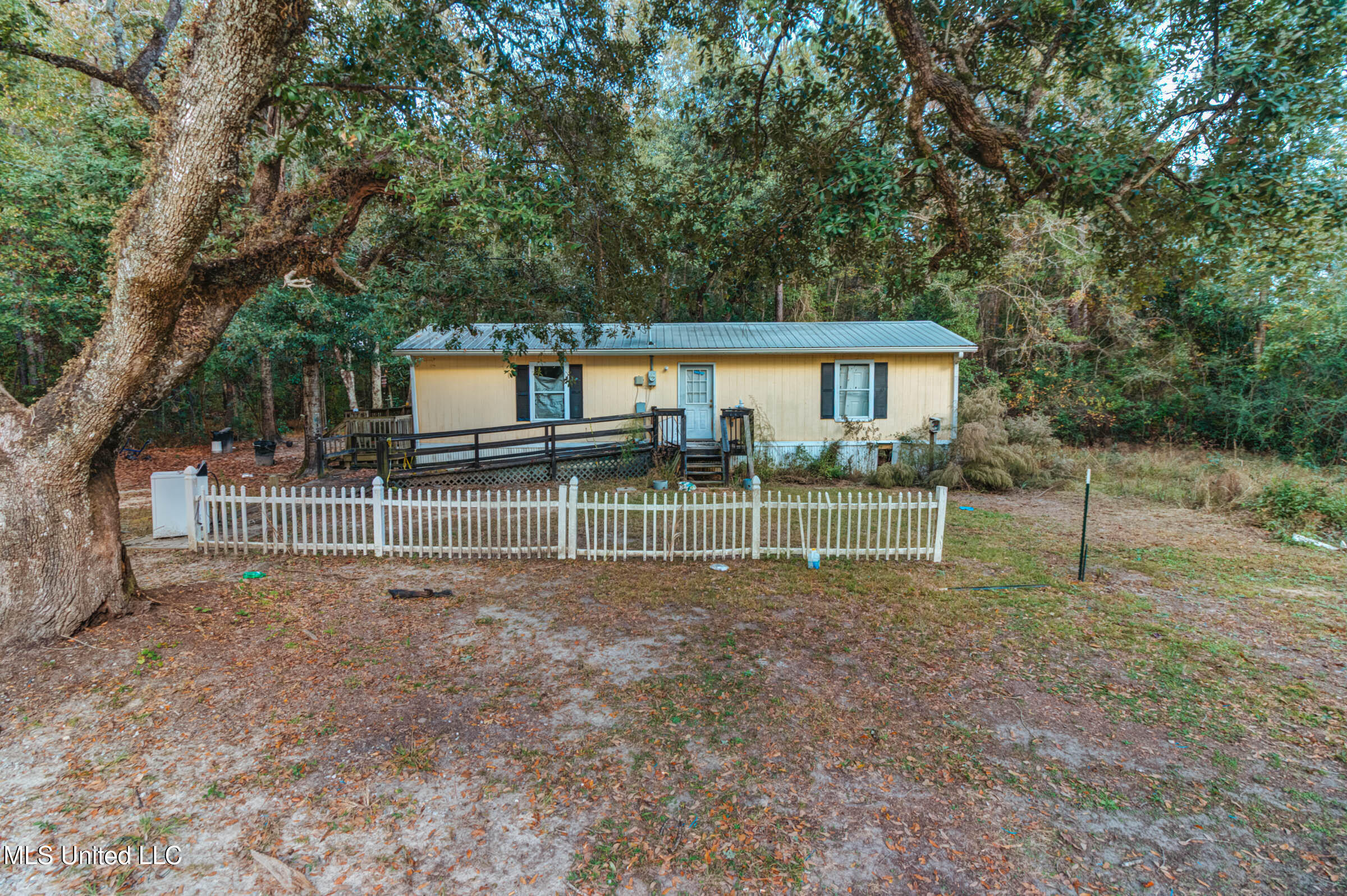 7141 Road 406 Kiln, MS 39556 - Photo 16 of 45 7141 Road 406 (45)