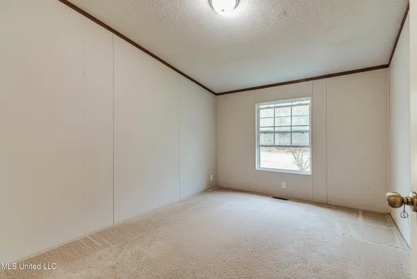 $189,000 | 7141 Road 406, Kiln, MS 39556