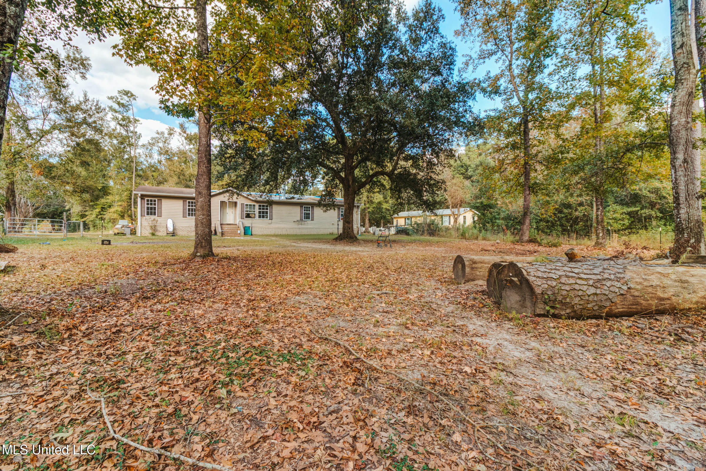 7141 Road 406 Kiln, MS 39556 - Photo 3 of 45 7141 Road 406 (36)