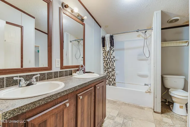 $225,000 | 7141 Road 406, Kiln, MS 39556