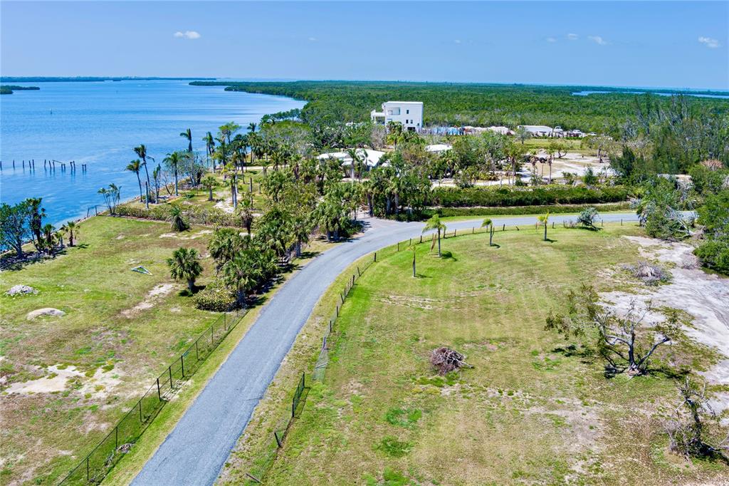 285 Horseshoe Loop Road Terra Ceia, FL 34250 - Photo 9 of 16
