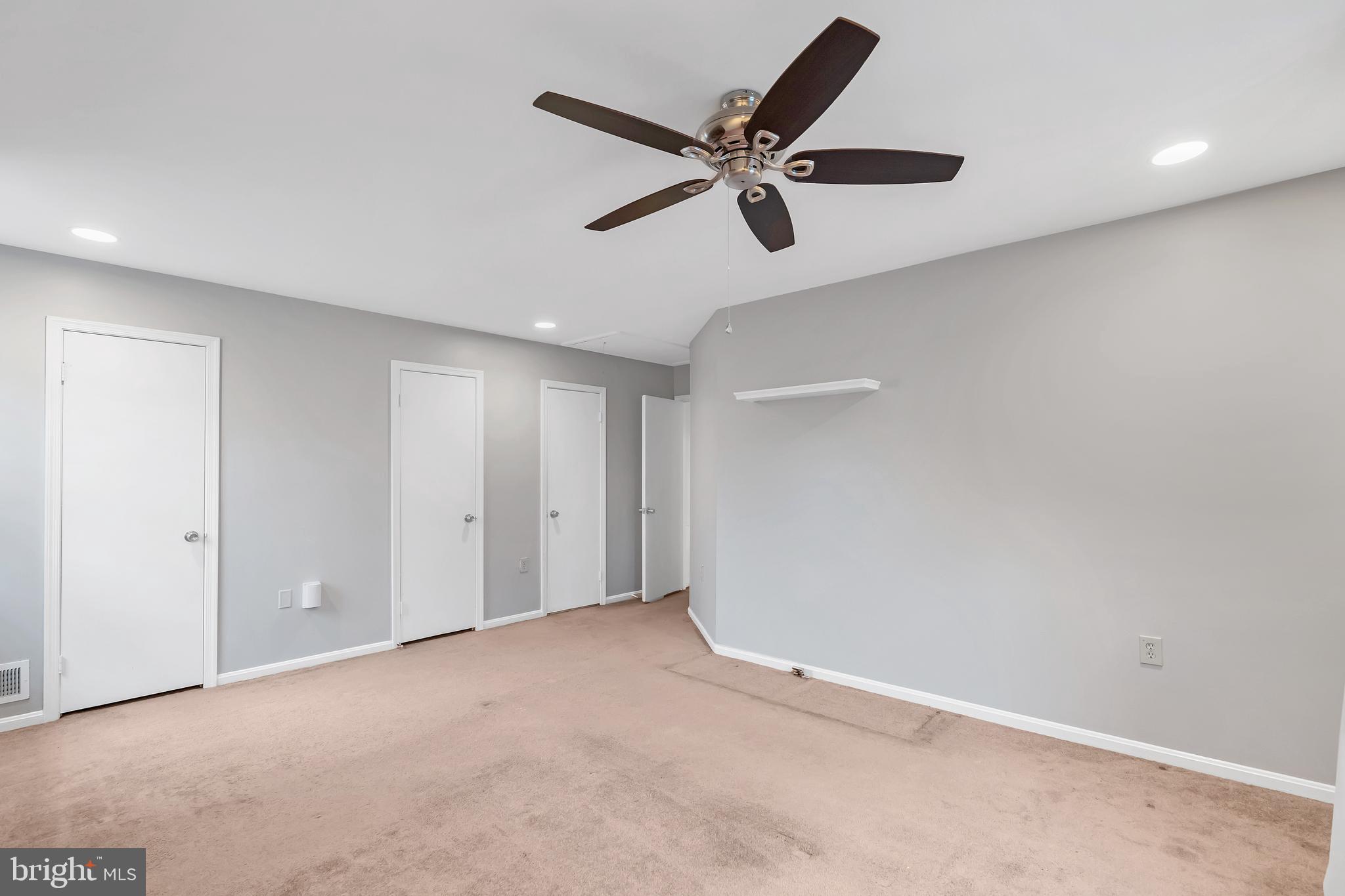 9223 Burke Road Burke, VA 22015 - Photo 16 of 31