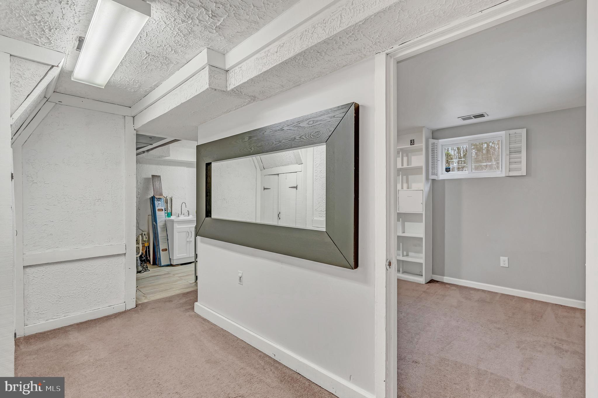 9223 Burke Road Burke, VA 22015 - Photo 24 of 31