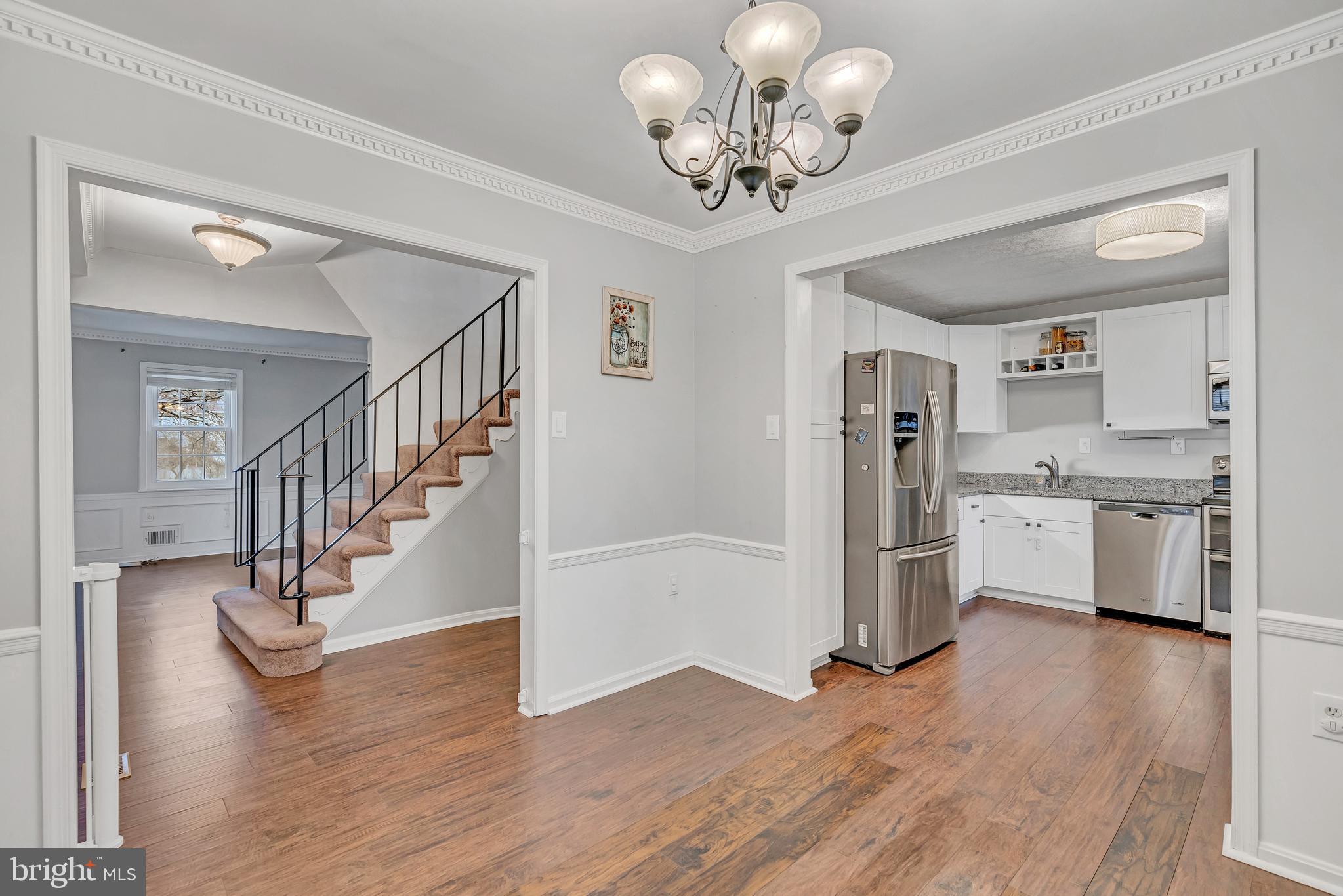 9223 Burke Road Burke, VA 22015 - Photo 7 of 31