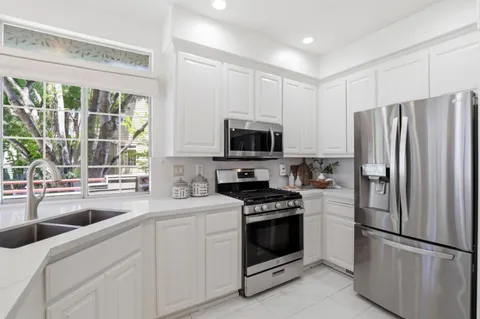 $1,398,000 | 522 Porpoise Bay Terrace, Unit A, Sunnyvale, CA 94089