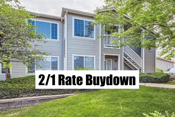 $320,000 | 8469 South Little Rock Way, Unit 201, Highlands Ranch, CO 80126