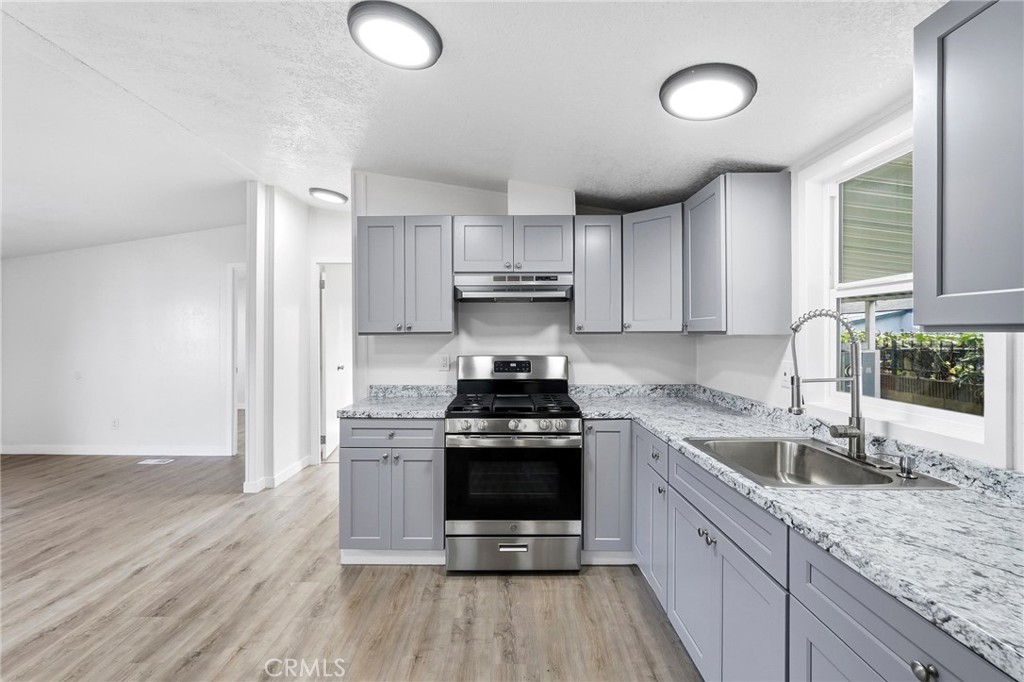 4849 Peck Road, Unit 13 El Monte, CA 91732 - Photo 12 of 32