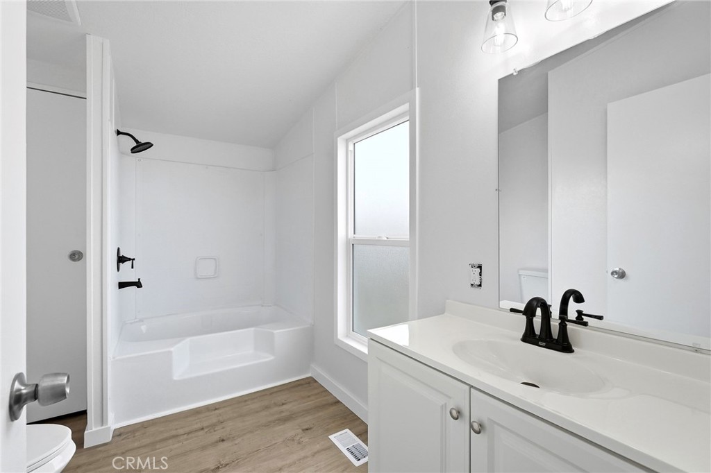 4849 Peck Road, Unit 13 El Monte, CA 91732 - Photo 22 of 32