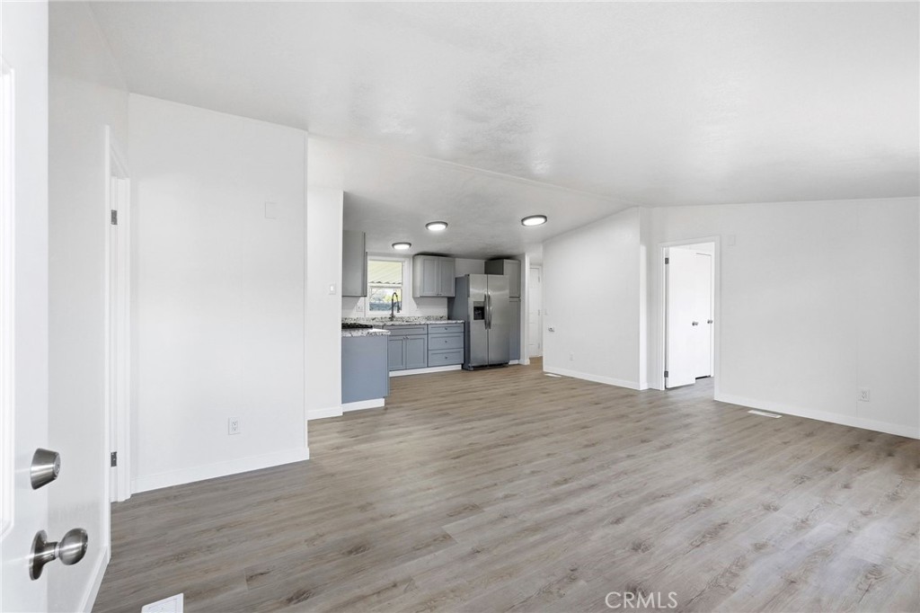 4849 Peck Road, Unit 13 El Monte, CA 91732 - Photo 7 of 32