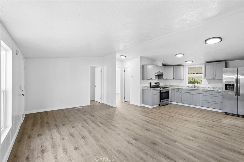 4849 Peck Road, Unit 13 El Monte, CA 91732 - Photo 9 of 32