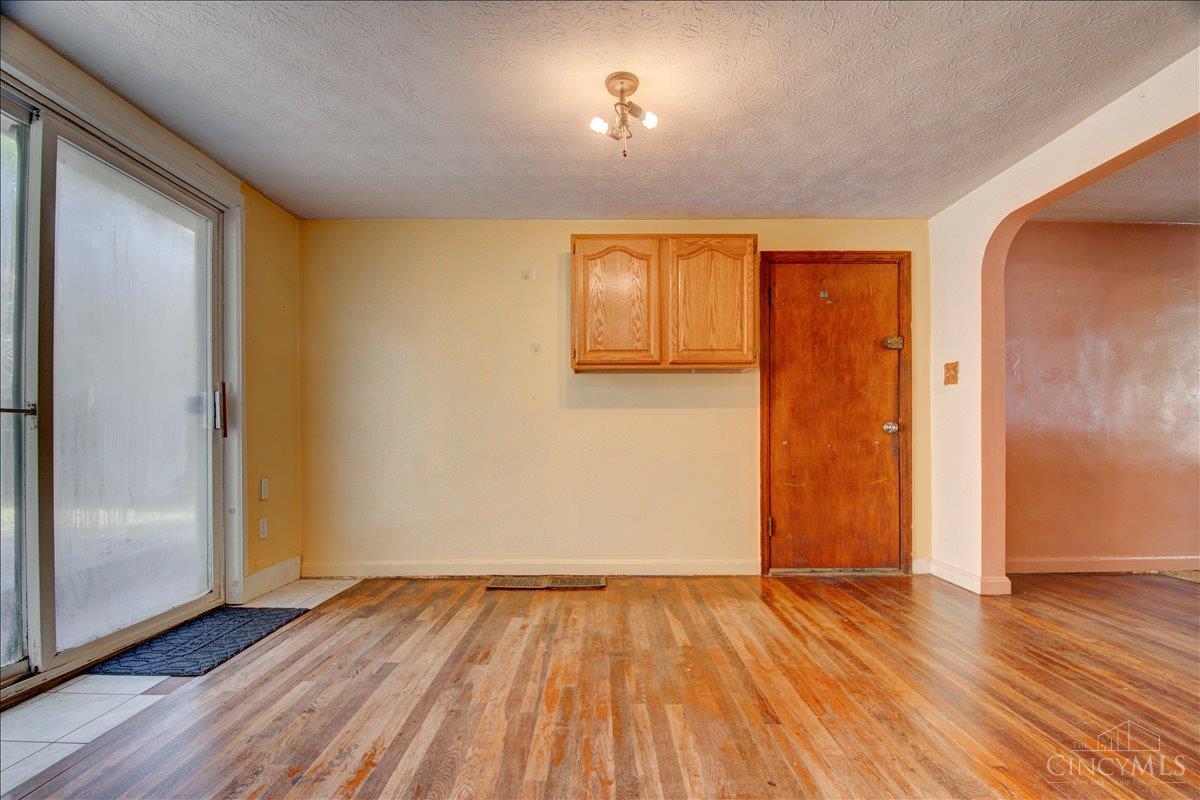 39 Chapel Road Amelia, OH 45102 - Photo 8 of 24 Gallery Image 8