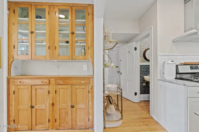 $1,700,000 | 39 5th Avenue, Saratoga Springs, NY 12866