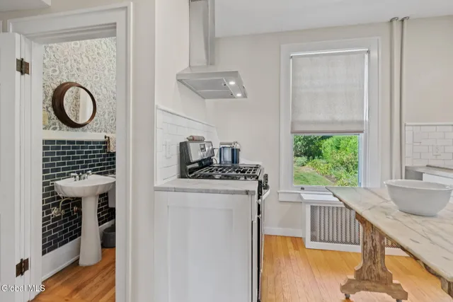 $1,700,000 | 39 5th Avenue, Saratoga Springs, NY 12866