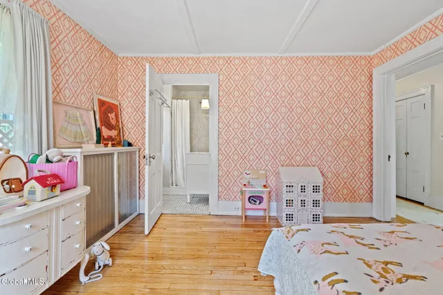 $1,700,000 | 39 5th Avenue, Saratoga Springs, NY 12866