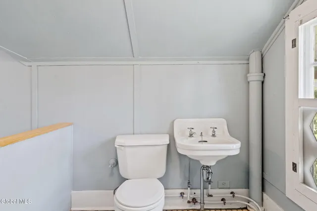 $1,700,000 | 39 5th Avenue, Saratoga Springs, NY 12866