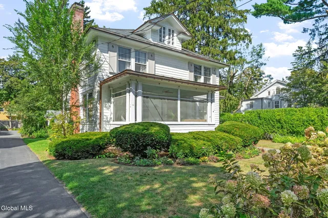 $1,700,000 | 39 5th Avenue, Saratoga Springs, NY 12866