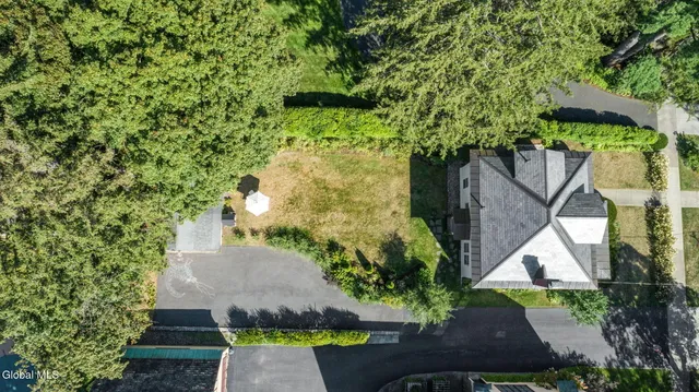 $1,700,000 | 39 5th Avenue, Saratoga Springs, NY 12866