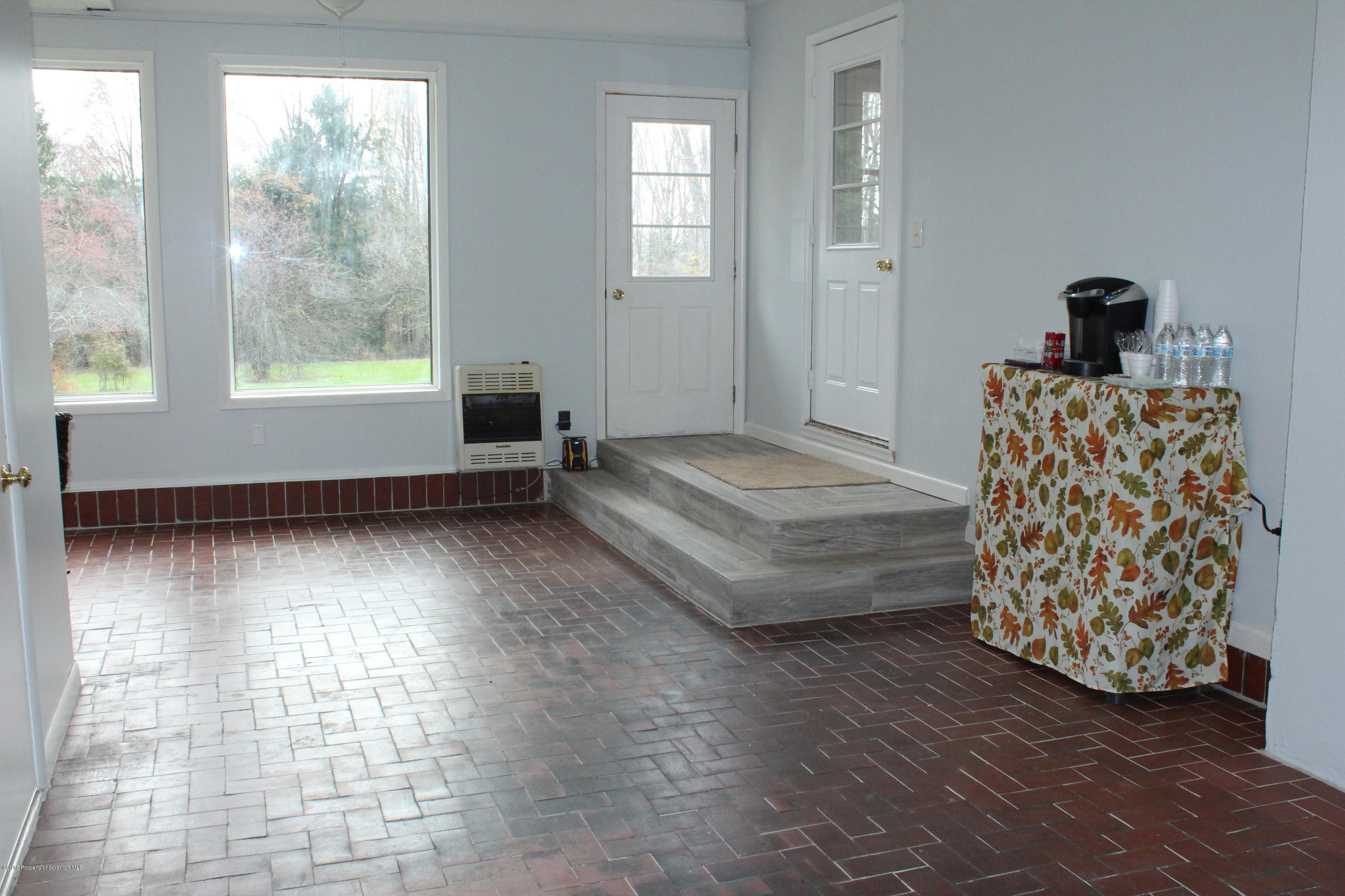 81 Union Mill Road Moscow, PA 18444 - Photo 16 of 29 Gallery Image 16