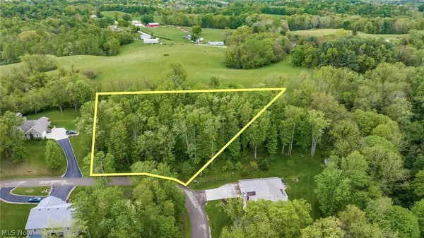 $37,000 | 2950 Corbin Drive, Zanesville, OH 43701